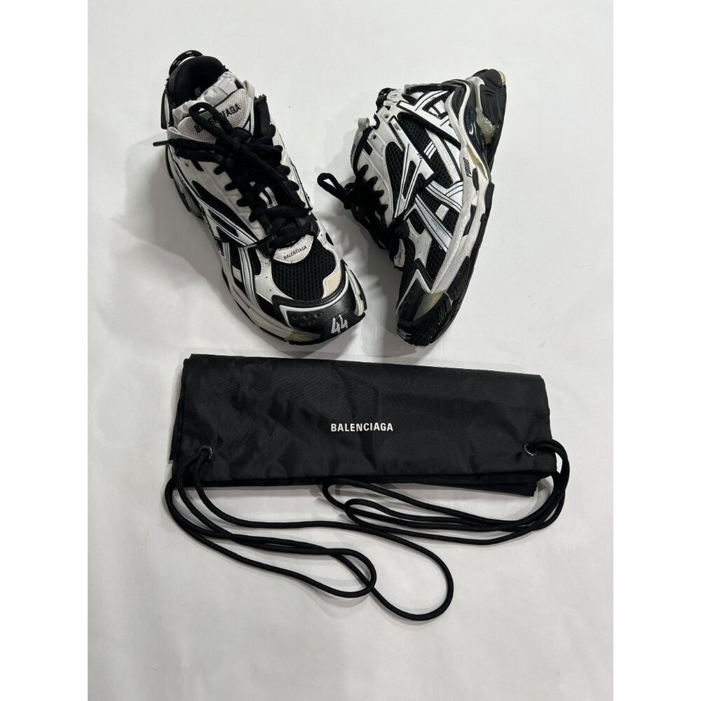 Balenciaga Runner Style 677403 in Bicolor Mesh White-Black - Picture 4 of 12